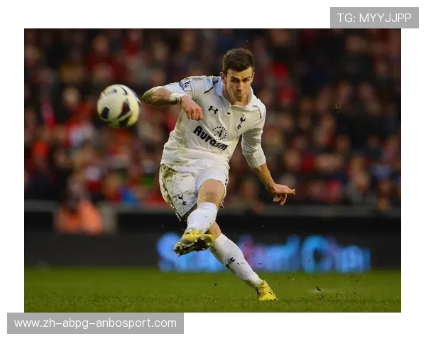 英超球员沃克赛季表现及技术特点解析