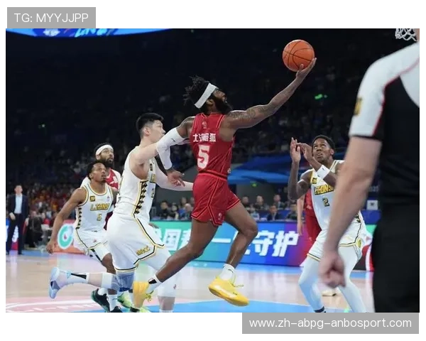 CBA联赛指定用球足球：CBA与足球行业的合作探索