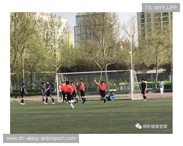 足球运动员的训练周期与健康管理 足球运动员的训练周期与健康管理